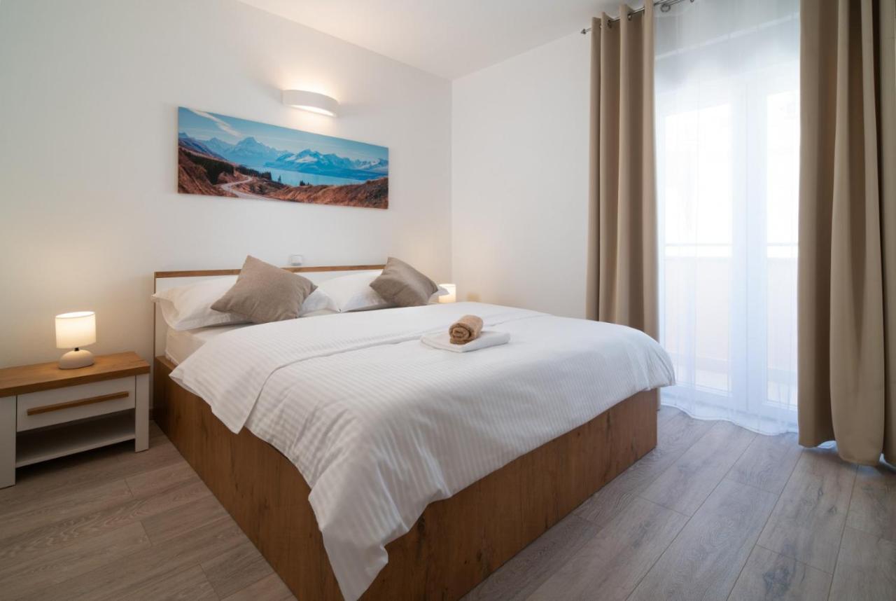 Apartment A Marina